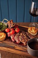 The Clermont London, Victoria