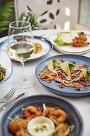 The Clermont London, Victoria