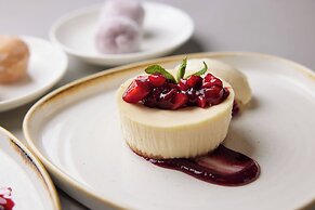 The Clermont London, Victoria