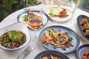 The Clermont London, Victoria