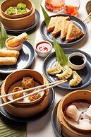 The Clermont London, Victoria