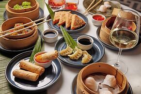 The Clermont London, Victoria