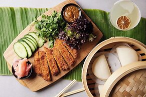 The Clermont London, Victoria