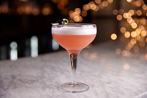 The Clermont London, Victoria