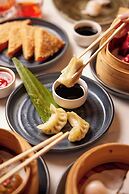 The Clermont London, Victoria