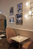 The Clermont London, Victoria