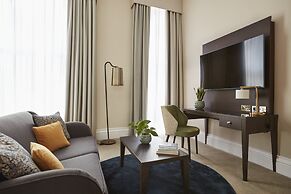 The Clermont London, Victoria