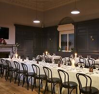 The Clermont London, Victoria