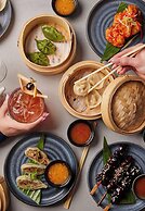 The Clermont London, Victoria