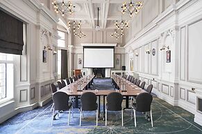 The Clermont London, Victoria