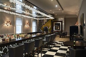 The Clermont London, Victoria