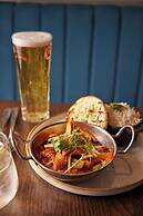 The Clermont London, Victoria