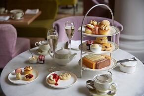 The Clermont London, Victoria