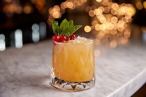 The Clermont London, Victoria