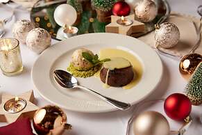 The Clermont London, Victoria