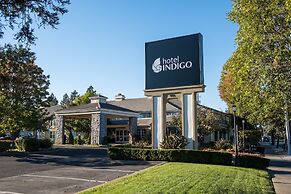 Hotel Indigo Napa Valley by IHG