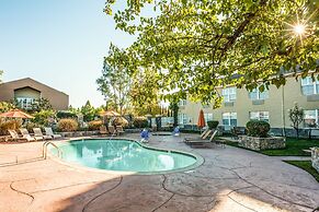 Hotel Indigo Napa Valley by IHG