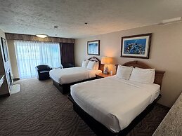 Promenade Inn & Suites Oceanfront