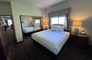 Promenade Inn & Suites Oceanfront