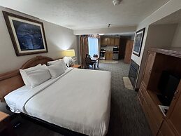 Promenade Inn & Suites Oceanfront