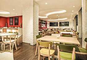 Asyana Kemayoran Jakarta