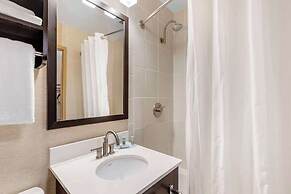 Hotel Watertown