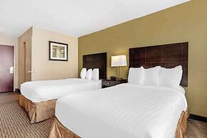 Hotel Watertown