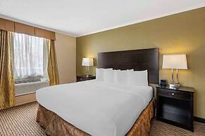 Hotel Watertown