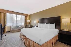 Hotel Watertown