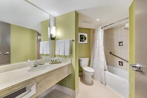 Best Western Plus Waterfront Hotel