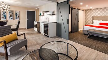 Best Western Plus Waterfront Hotel