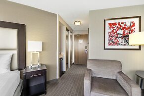 Best Western Plus Waterfront Hotel