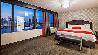 Best Western Plus Waterfront Hotel