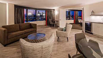 Best Western Plus Waterfront Hotel