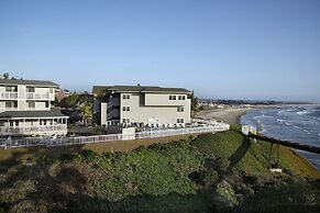 Pismo Lighthouse Suites