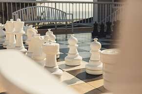 Pismo Lighthouse Suites