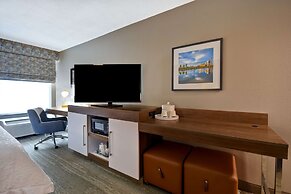 Hampton Inn Birmingham-Colonnade 280