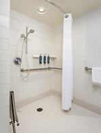 DoubleTree by Hilton San Jose