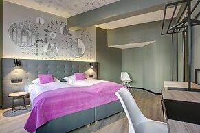 Boutique 003 Köln am DOM, Trademark Collection by Wyndham