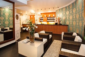 Boutique 003 Köln am DOM, Trademark Collection by Wyndham