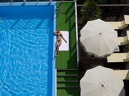 Hotel Savoy
