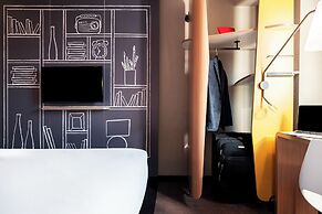 ibis Rouen Centre Champ de Mars