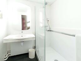 ibis Rouen Centre Champ de Mars