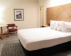 RiverTree Inn & Suites