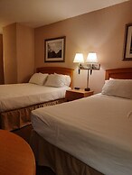 RiverTree Inn & Suites