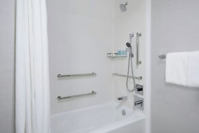 Courtyard by Marriott St Louis Creve Coeur