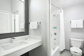 Courtyard by Marriott St Louis Creve Coeur