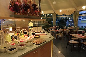 Hotel Am Terrassenufer