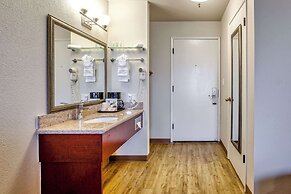Quality Inn near Six Flags Discovery Kingdom - Napa Valley