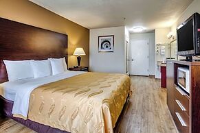 Quality Inn near Six Flags Discovery Kingdom - Napa Valley